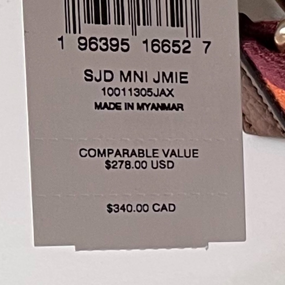 BRAND NEW Classic Coach Purse - Picture 7 of 7